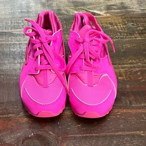 Girl’s Pink Nike Tennis Shoes size 1